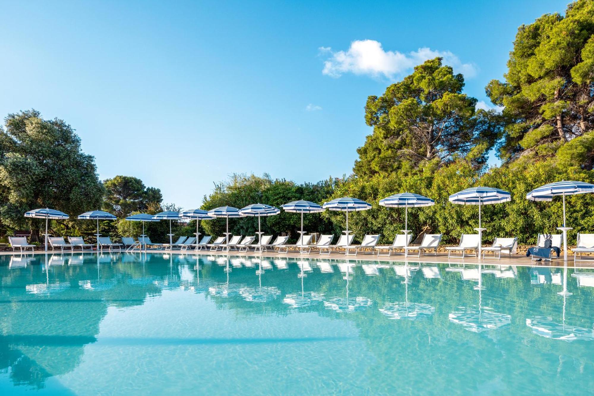 Agrustos Beach Villas Budoni Exterior foto
